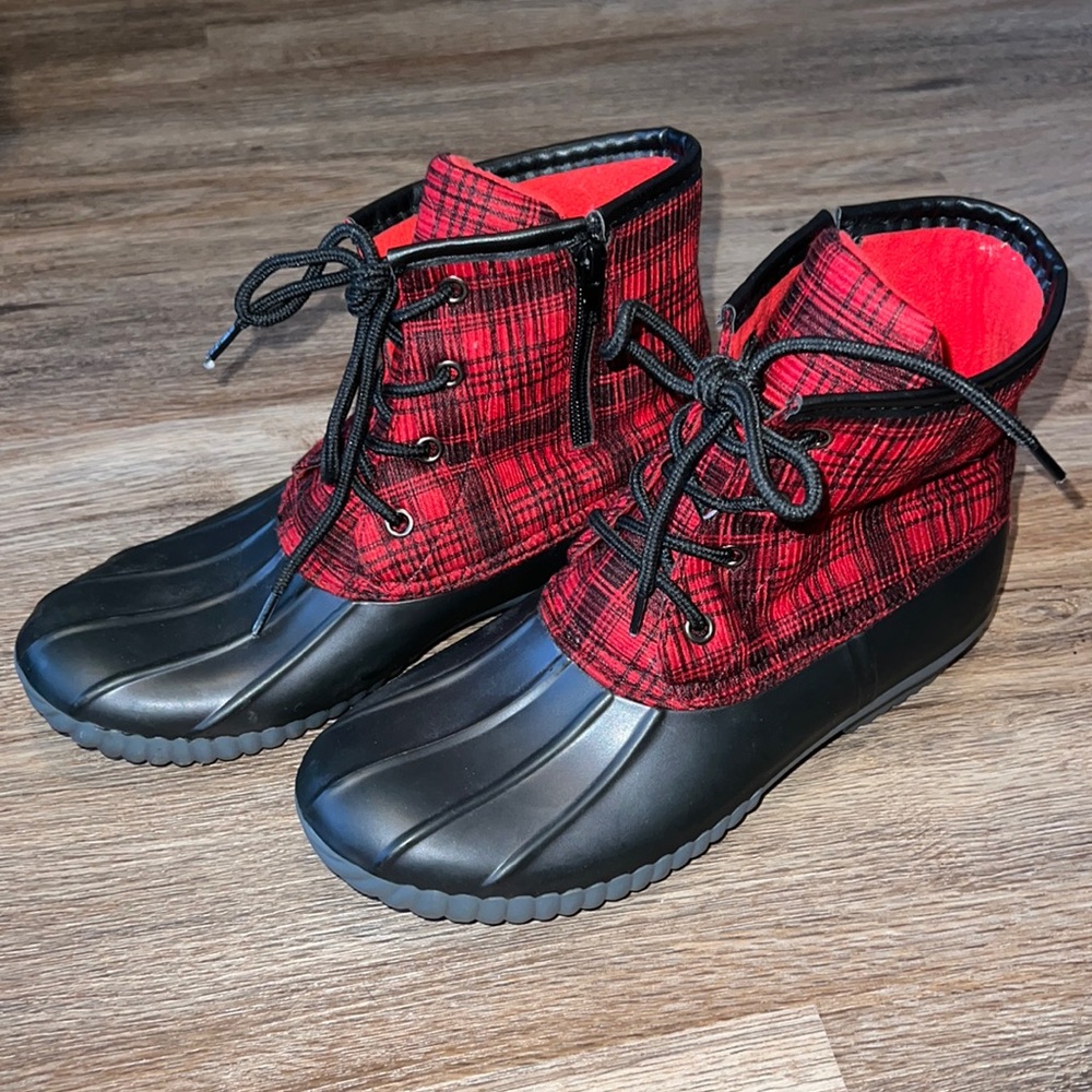 Duck Boots